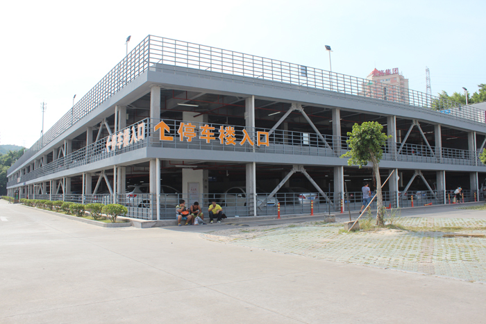 福建廈門SM城市廣場停車樓車位引導系統(tǒng)